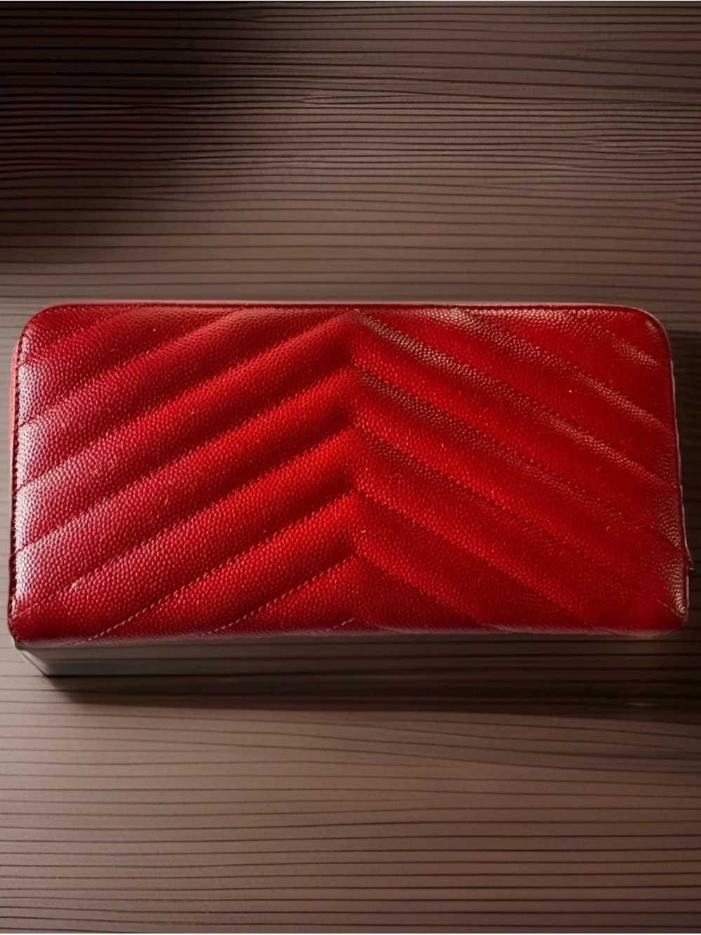 Saint Laurent Quilted Red Leather Continental Wallet with Gold YSL - Picture 3 of 12